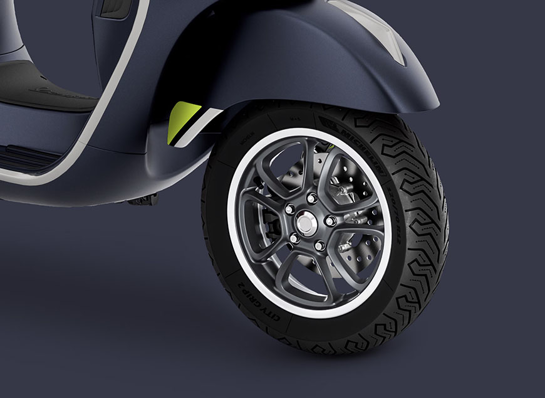 Vespa Facelift GTS SUPER TECH 310 Copy (1)